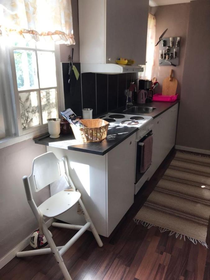 Vacker Hus I Naturen Froseke Bagian luar foto