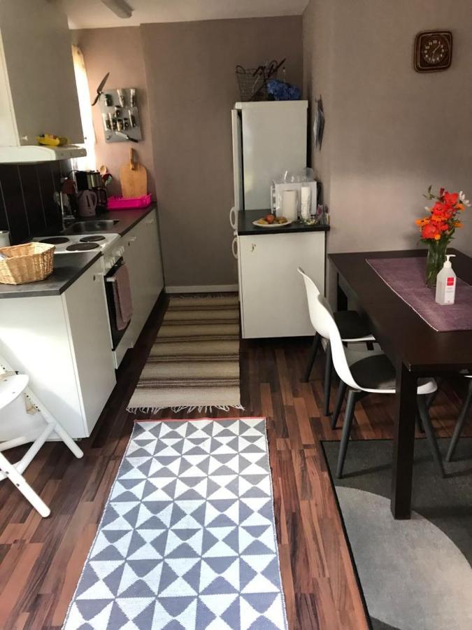 Vacker Hus I Naturen Froseke Bagian luar foto